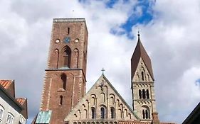 Charmerende Bolig Naer Domkirken